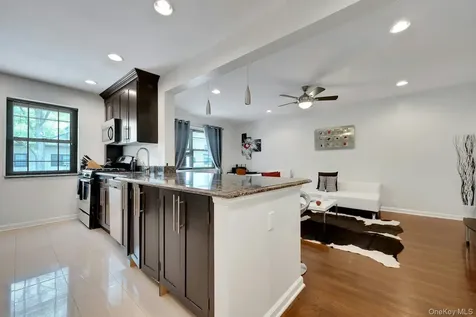 62 Manchester Road Eastchester NY 10709