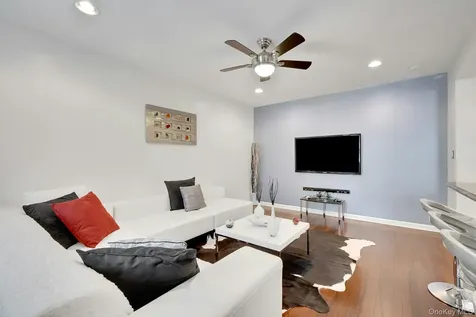 62 Manchester Road Eastchester NY 10709