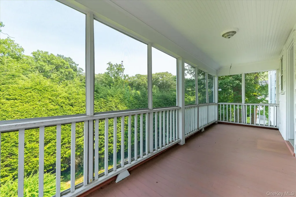 21 Braxmar Drive S Harrison NY 10528