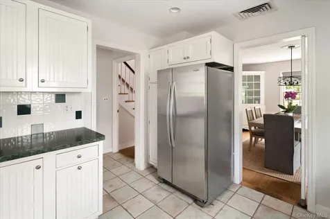 21 Braxmar Drive S Harrison NY 10528