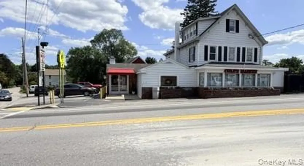 2147 Albany Post Road Montrose NY 10548