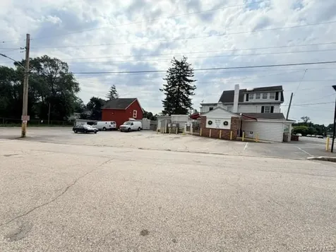 2147 Albany Post Road Montrose NY 10548