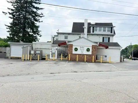 2147 Albany Post Road Montrose NY 10548