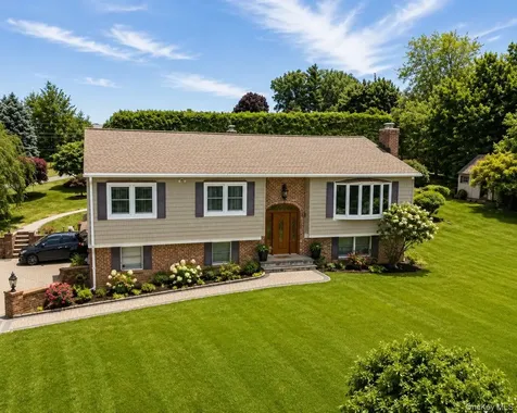 4 Shana Lane Mahopac NY 10541