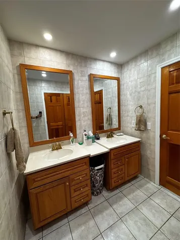 4 Shana Lane Mahopac NY 10541