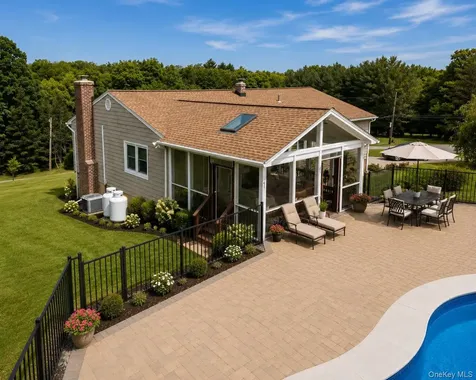 4 Shana Lane Mahopac NY 10541