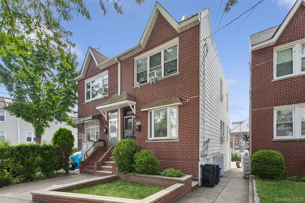 3046 Coddington Avenue Bronx NY 10461