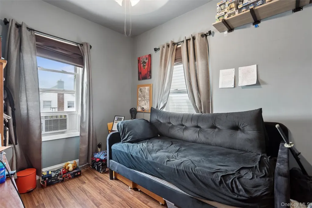 3046 Coddington Avenue Bronx NY 10461