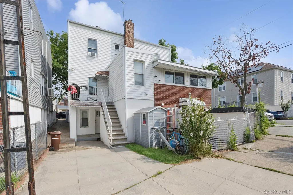 3046 Coddington Avenue Bronx NY 10461