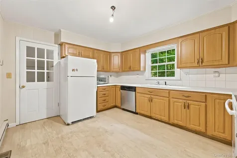 10 Hawthorne Way Hartsdale NY 10530