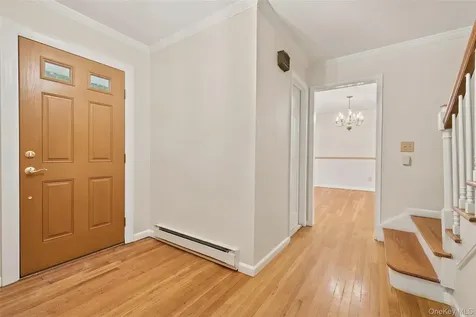 10 Hawthorne Way Hartsdale NY 10530