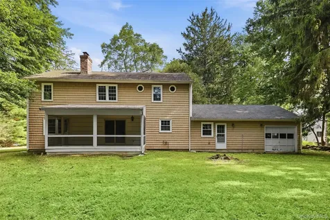 10 Hawthorne Way Hartsdale NY 10530