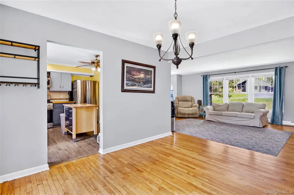 6 Gail Lane Poughquag NY 12570