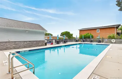 671 Pelham Road New Rochelle NY 10805