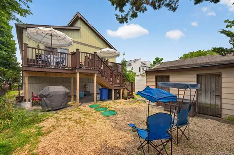 6 Howard Road Bayville NY 11709