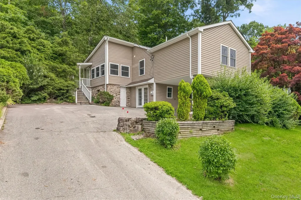 4 Narcissus Drive Mahopac NY 10541