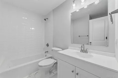 4 Narcissus Drive Mahopac NY 10541