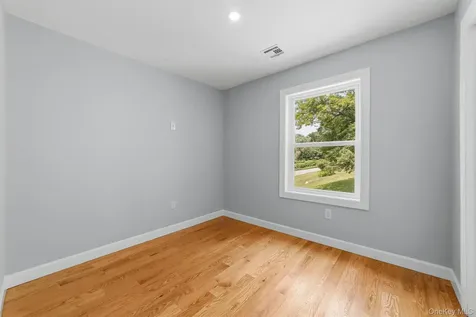 4 Narcissus Drive Mahopac NY 10541