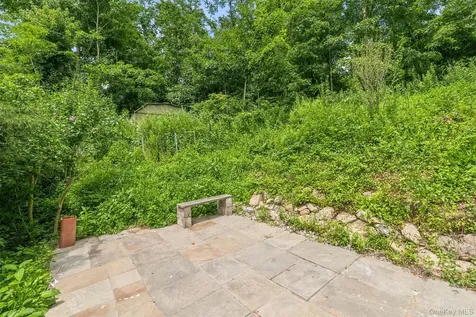 4 Narcissus Drive Mahopac NY 10541