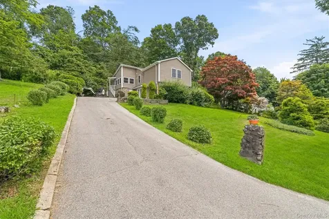 4 Narcissus Drive Mahopac NY 10541