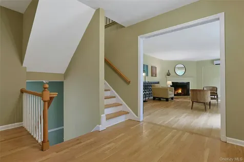 11 Kitchel Road Mount Kisco NY 10549