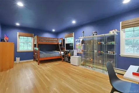 11 Kitchel Road Mount Kisco NY 10549