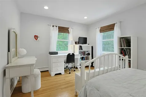 11 Kitchel Road Mount Kisco NY 10549