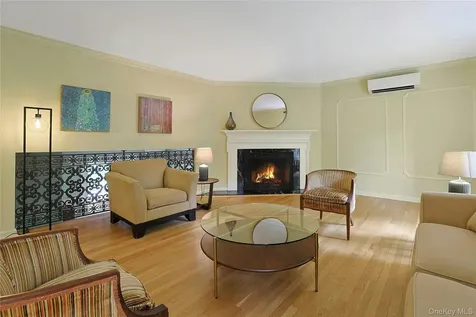 11 Kitchel Road Mount Kisco NY 10549