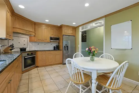 11 Kitchel Road Mount Kisco NY 10549