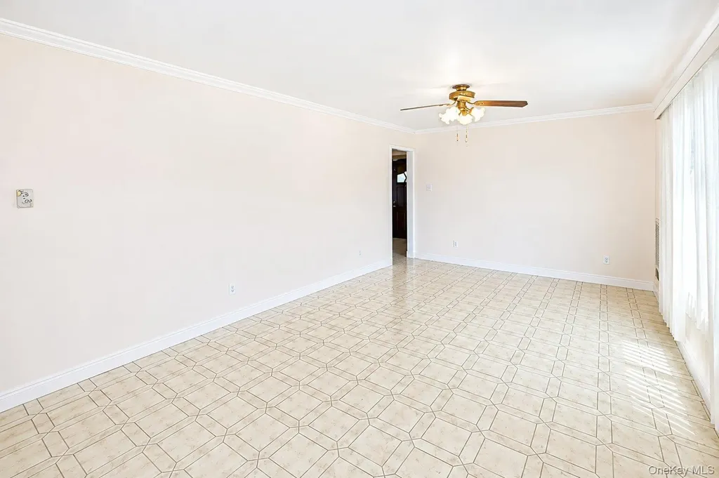 43 Plainedge Drive Bethpage NY 11714