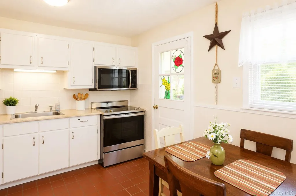 43 Plainedge Drive Bethpage NY 11714