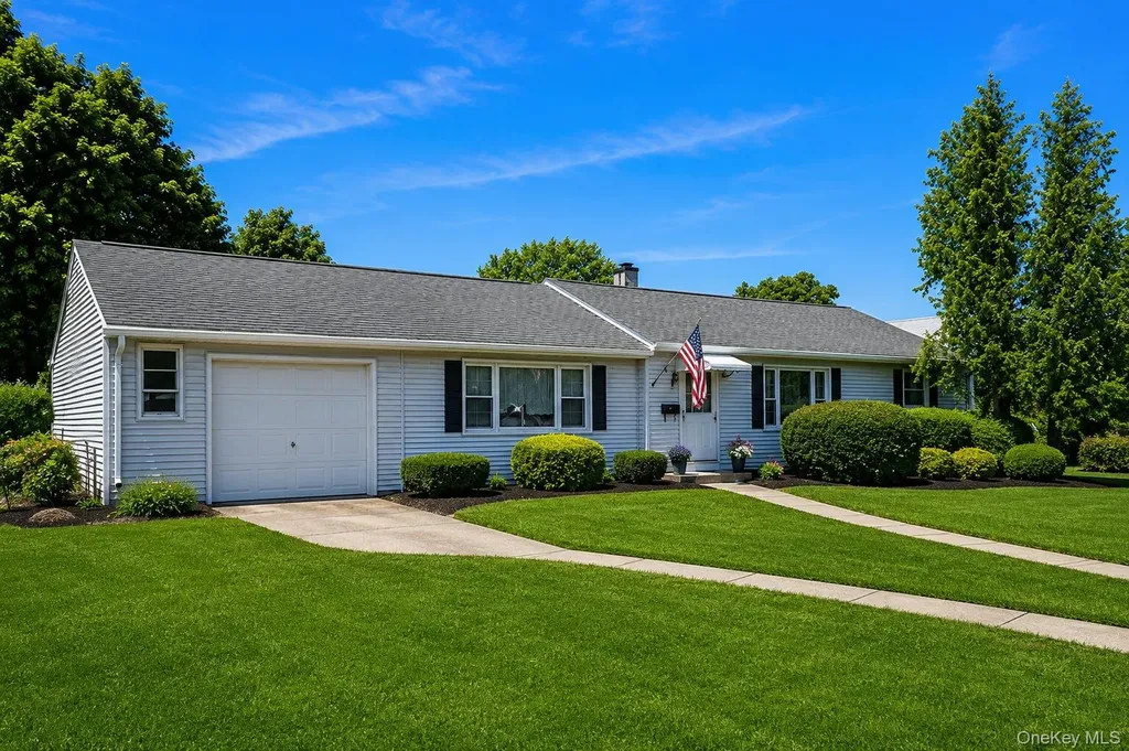 43 Plainedge Drive Bethpage NY 11714