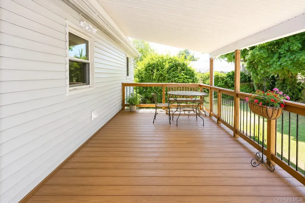 43 Plainedge Drive Bethpage NY 11714