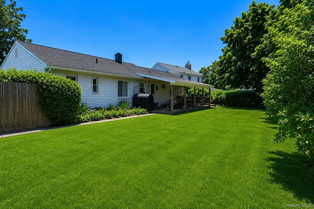43 Plainedge Drive Bethpage NY 11714