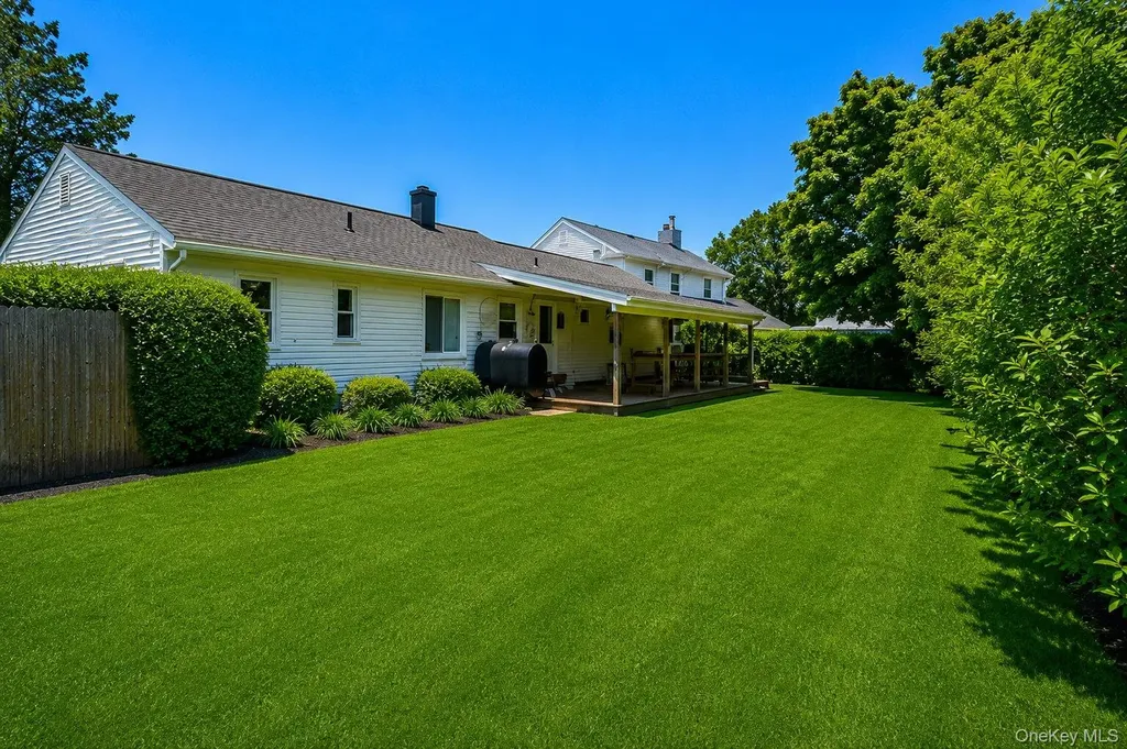 43 Plainedge Drive Bethpage NY 11714