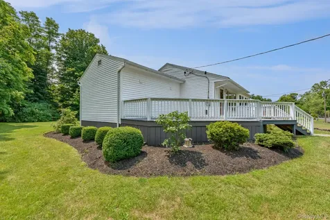 593 Creekside Road Hurley NY 12443