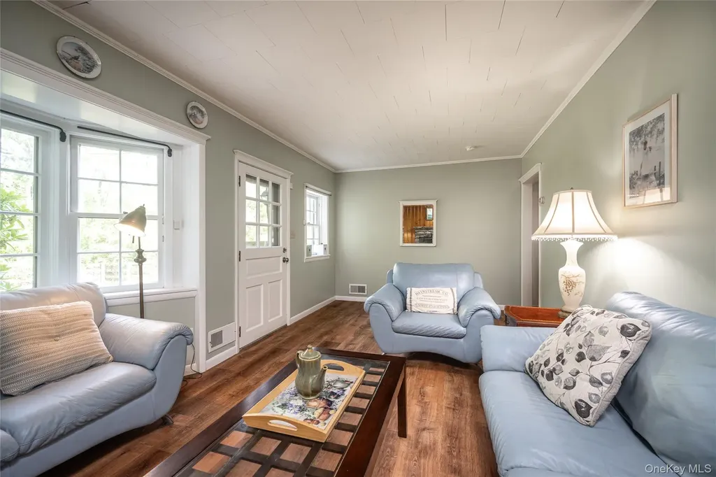 205 Marshall Road Salt Point NY 12578