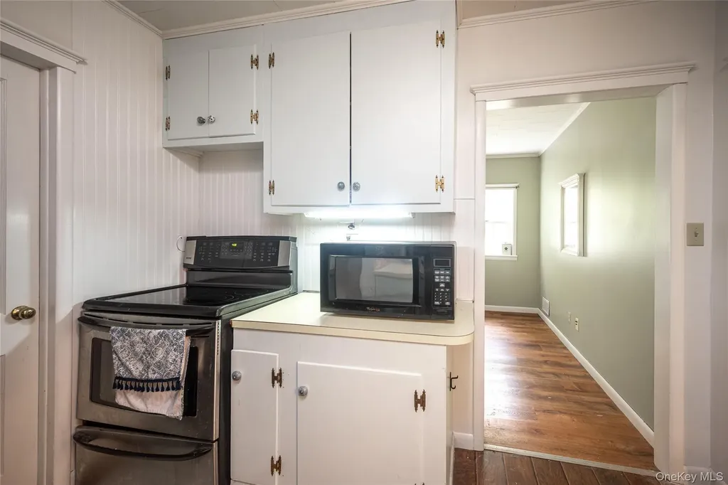 205 Marshall Road Salt Point NY 12578
