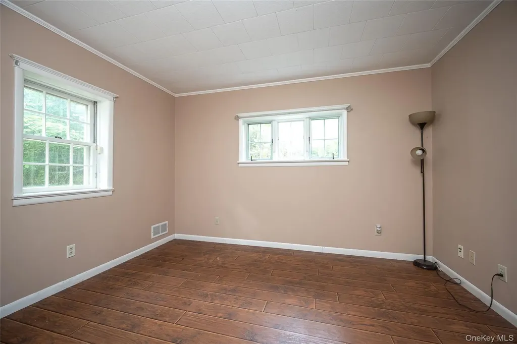 205 Marshall Road Salt Point NY 12578