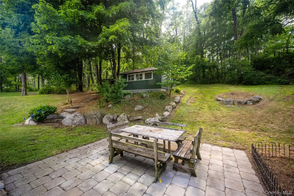 205 Marshall Road Salt Point NY 12578