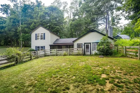 205 Marshall Road Salt Point NY 12578