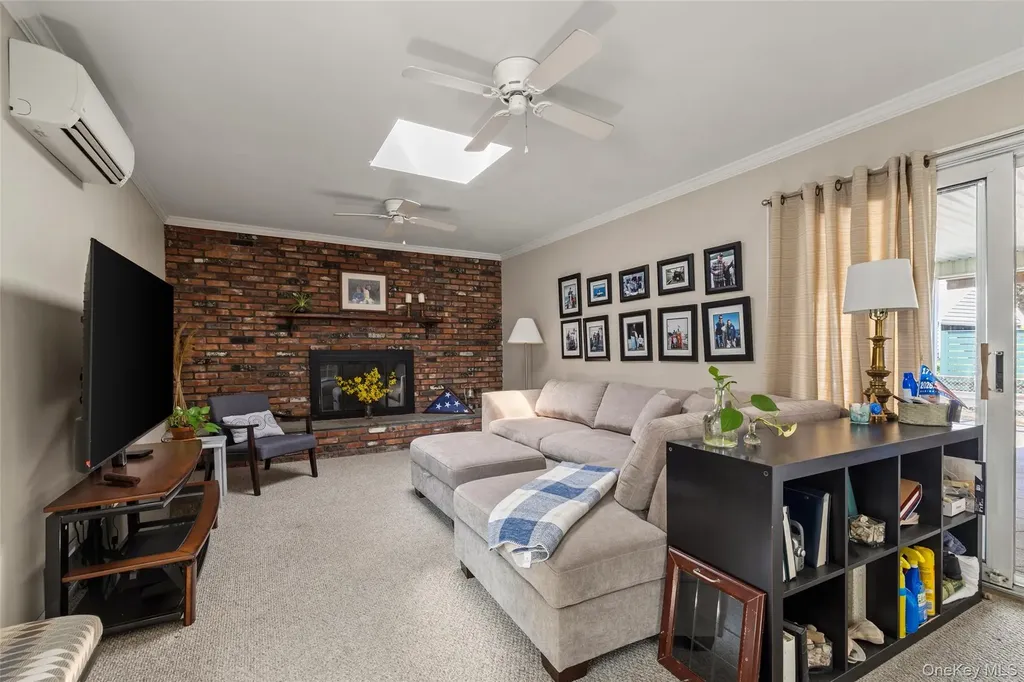 190 Cottage Boulevard Hicksville NY 11801