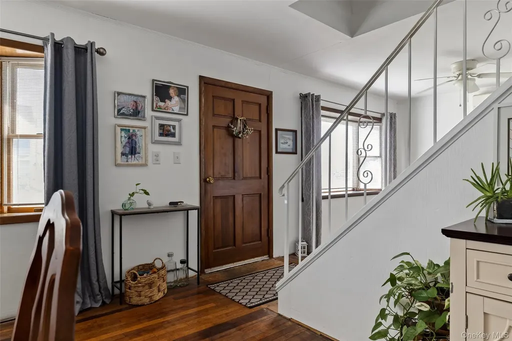 190 Cottage Boulevard Hicksville NY 11801