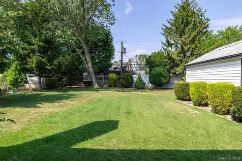 190 Cottage Boulevard Hicksville NY 11801