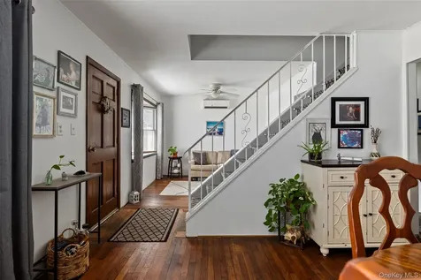 190 Cottage Boulevard Hicksville NY 11801