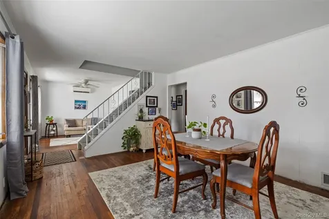 190 Cottage Boulevard Hicksville NY 11801