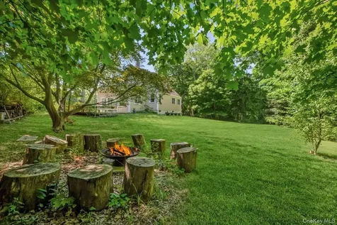 3 Gabriel Drive Cortlandt Manor NY 10567