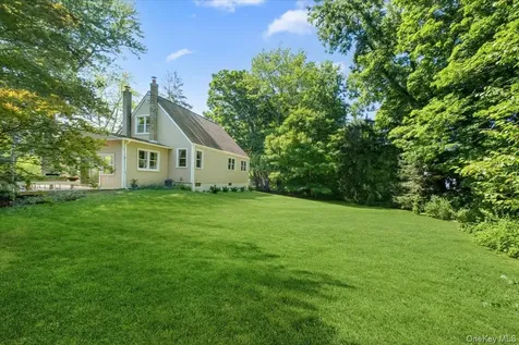 3 Gabriel Drive Cortlandt Manor NY 10567