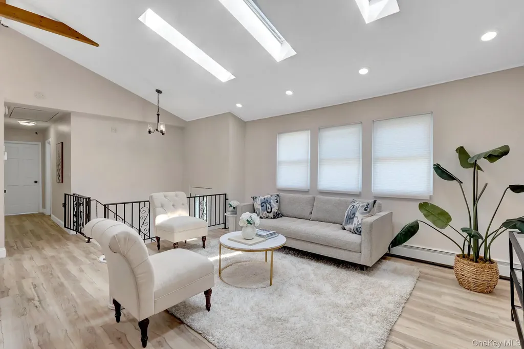 3612 Somerset Drive Seaford NY 11783