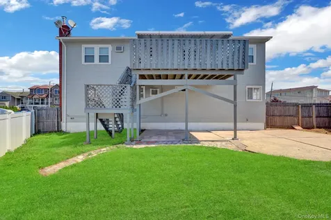 3612 Somerset Drive Seaford NY 11783